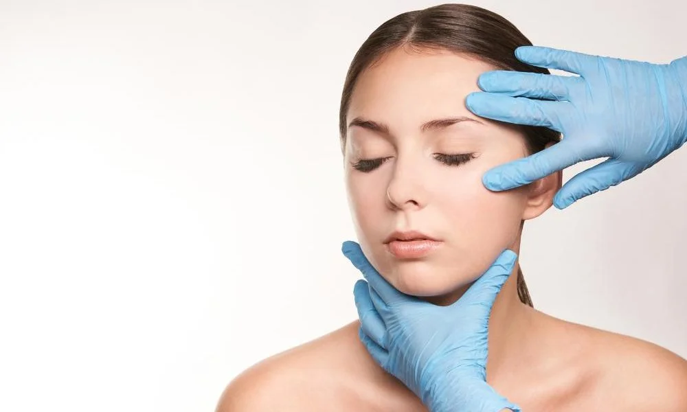 Facelift vs. Non-Surgical Options: Which is Right for You?