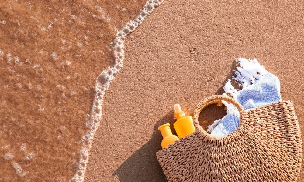 Must-Have Items for Your Beach Bag This Summer