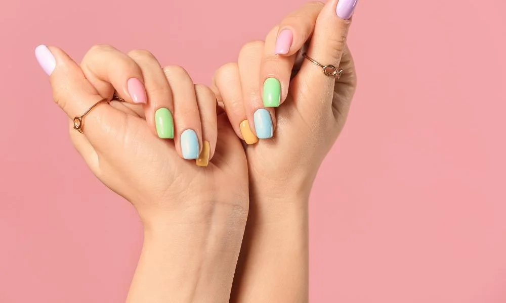 Trending Nail Colors: What’s Hot This Season