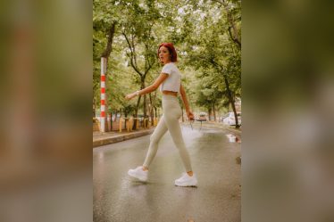 Best Korean Leggings: A Deep Dive into Comfort & Fit (2026 Guide)